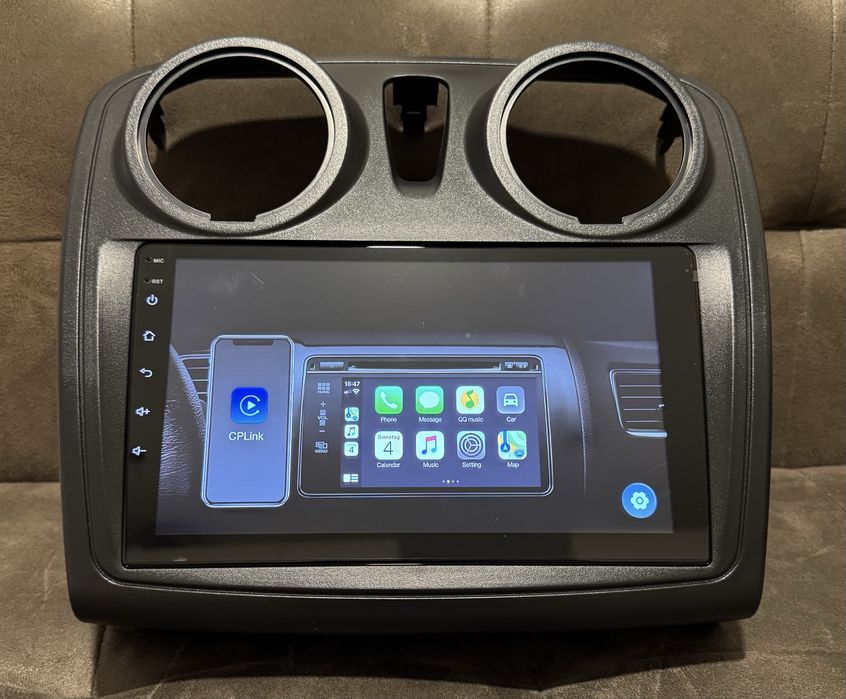 Магнітола Renault Sandero 2014-2017 Android 15 Carplay