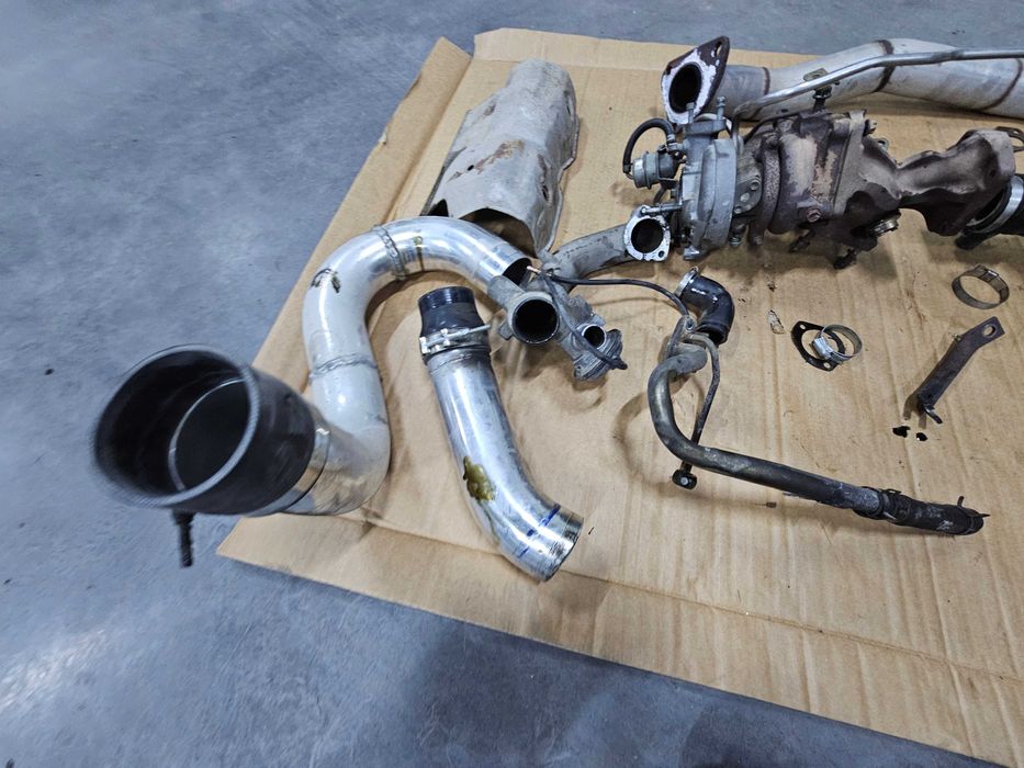 Zestaw Twin Turbo turbosprężarki CT12a 1JZ-GTE Non-VVTI DP kolektory