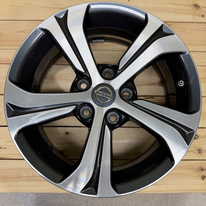 Alufelgi OE Nissan 16 cali 5x114,3 Czujniki! Bardzo ładny stan!!