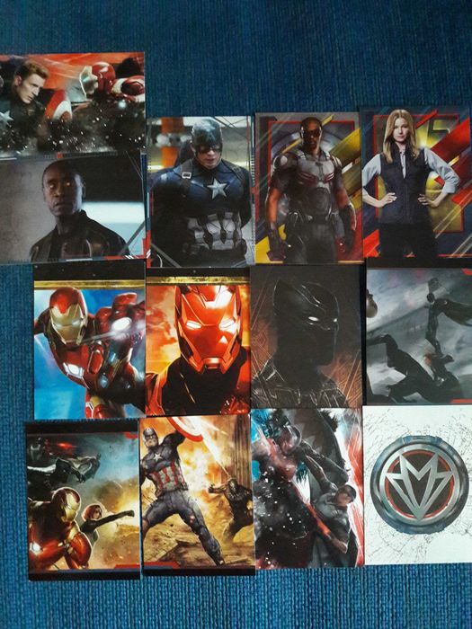 Panini kolekcje: Justice League, Civil War, Adrenalyn XL Fifa 365