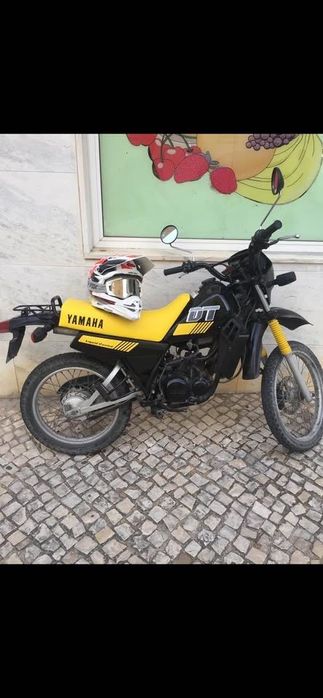 yamaha DT LC50 amarela e preta
