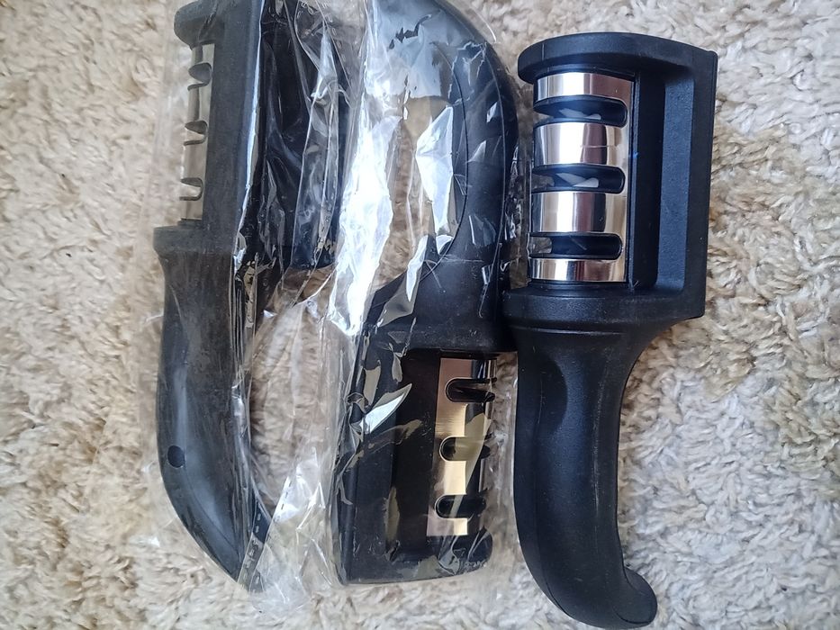 Точилка для ножей кухонных и ножниц