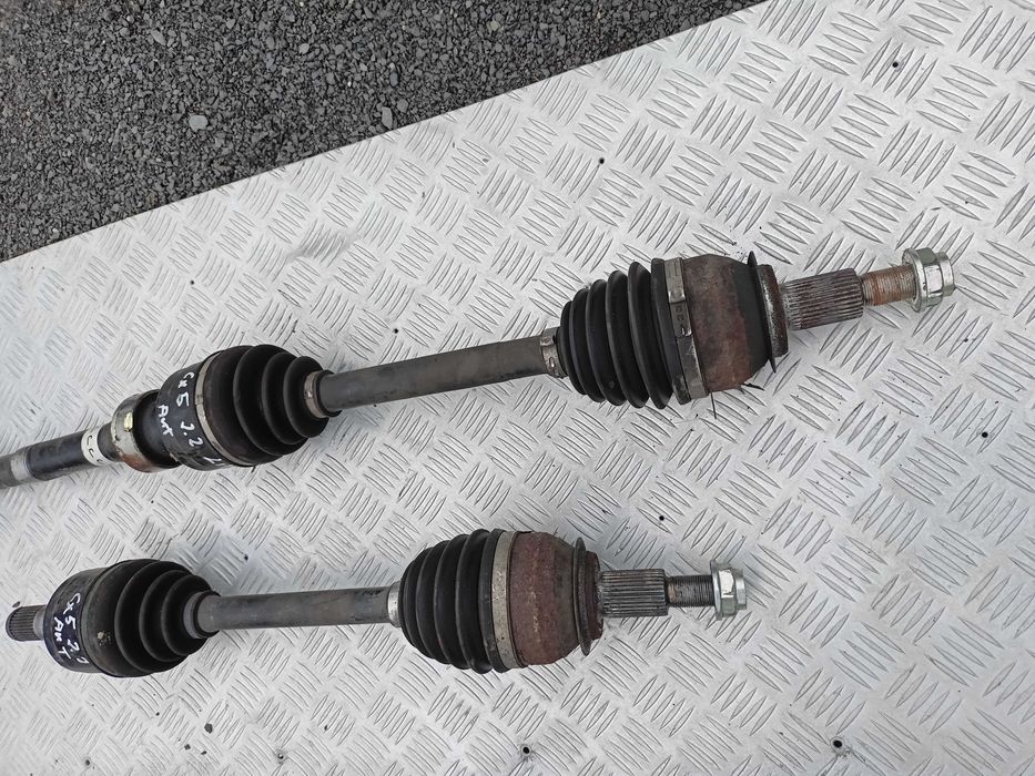 PÓŁOŚ PÓŁOŚKA prawa lewa mazda cx5 2.2D automat 4X4 13-17R