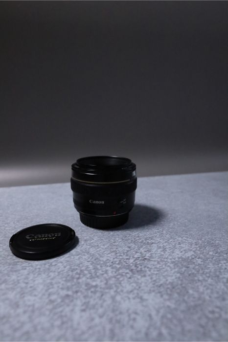Продам обʼєктив Canon EF 50mm f/1.4