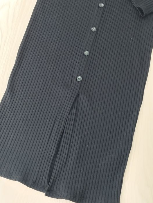 Длинное черное платье в рубчик 38-40,