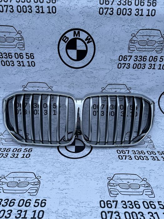 Решітка радіатора ноздрі BMW X5 G05 OEM 51137454889 (з отвором камери)