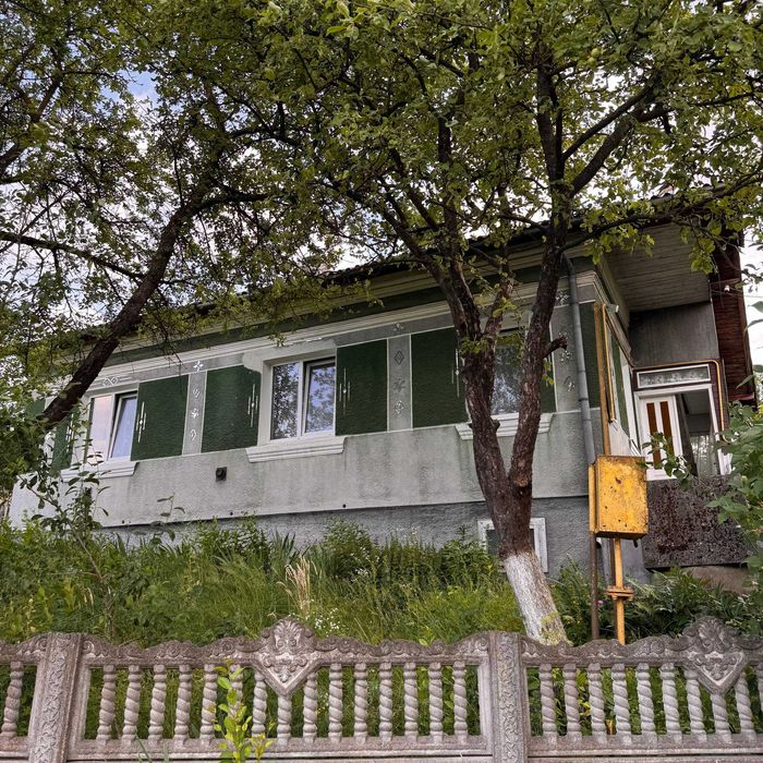 Продаж великого будинку в с. Тязів (13 км від Івано-Франківська)