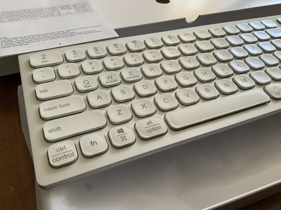 Klawiatura bezprzewodowa bluetooth