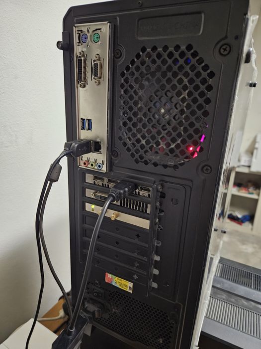 Pc gaming i5-8400 16gb 1060 6gb 240SSD + 1TB HDD