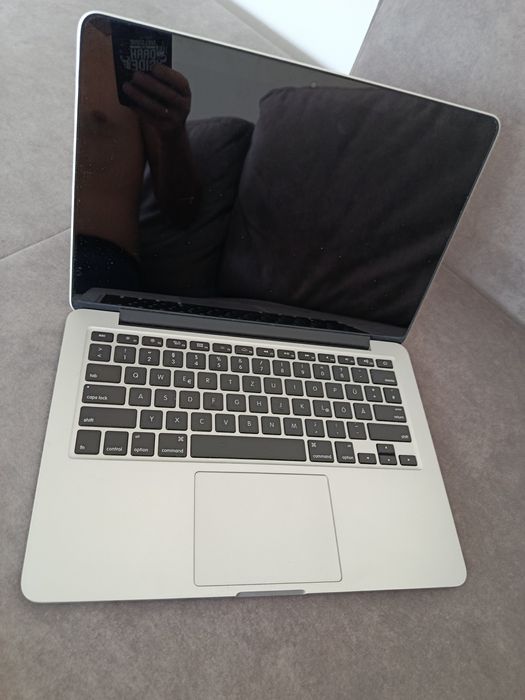 Apple MacBook Pro 13" Retina (Model A1502)