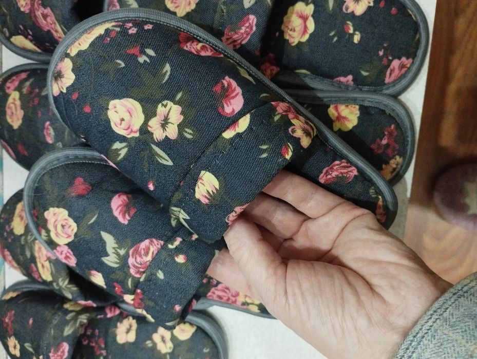 Тапочки для дівчаток 30