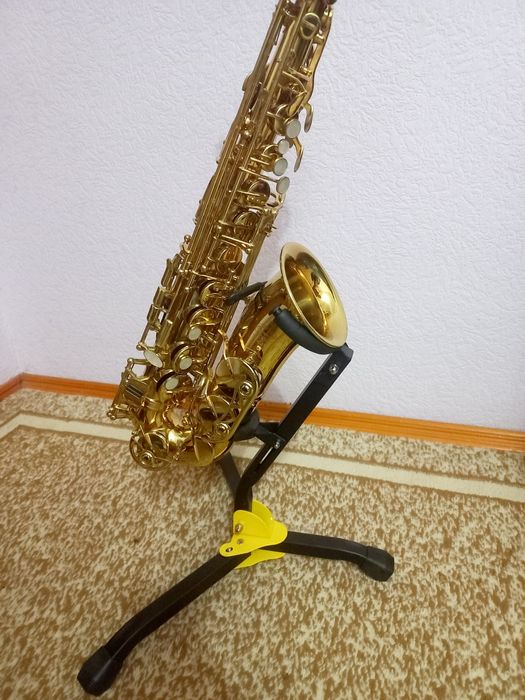 Підставка стійка під саксофон