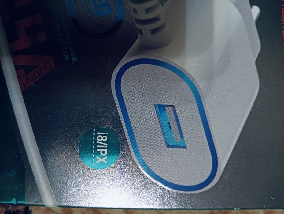 Ładowarka LED telefon