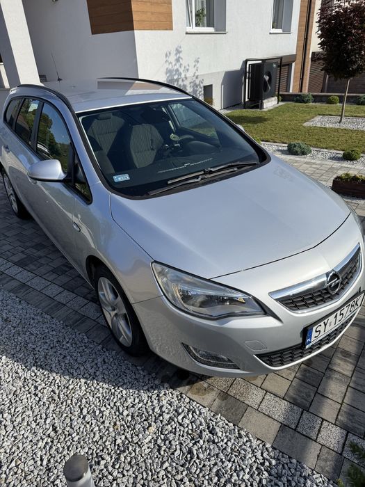 Sprzedam Astre J, 2010r, 1.6 benzyna !