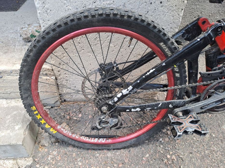 Giant двухподвес, возможен обмен