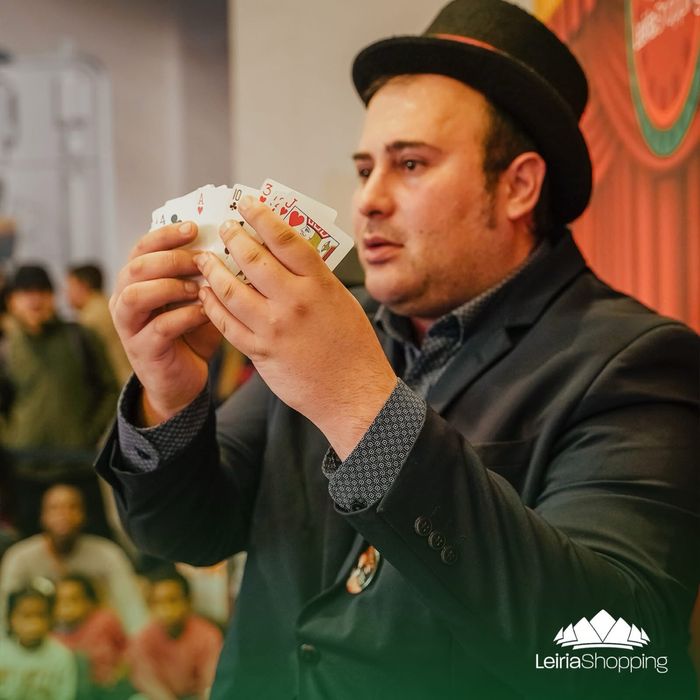 Mágico / ilusionista Diogo Dias