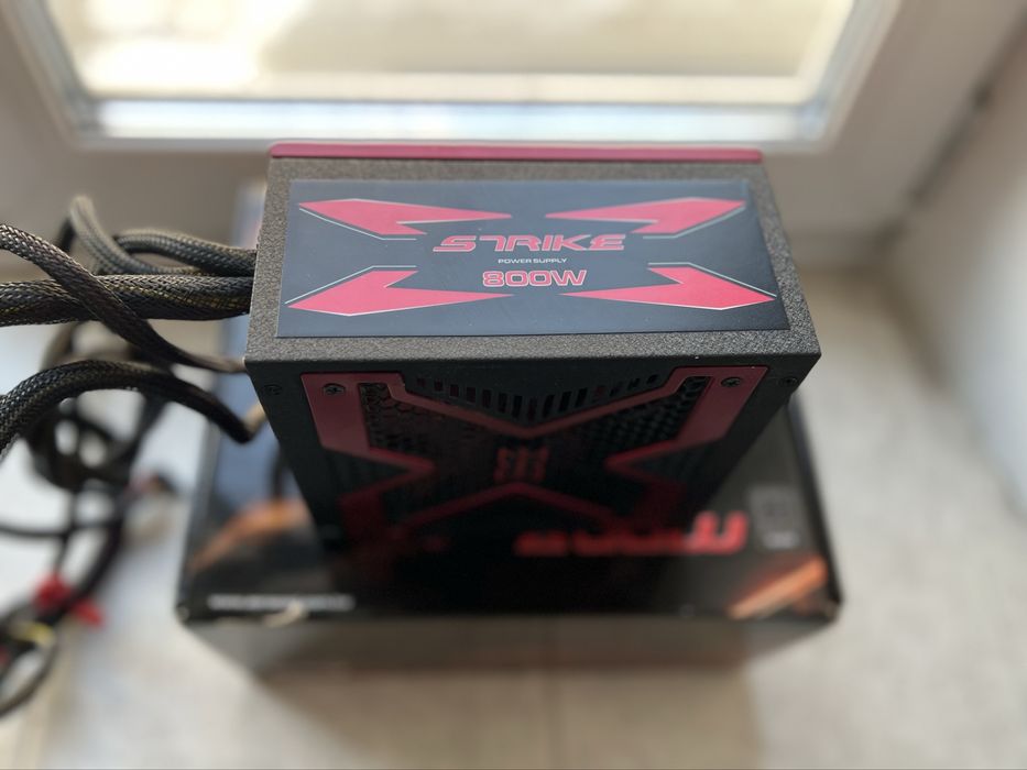 Продам блок живлення Aerocool Strike-X 800W