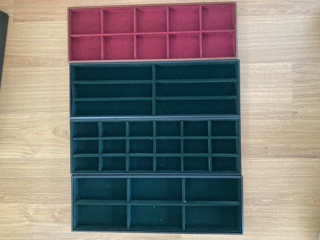 Tabuleiros para mala ourives