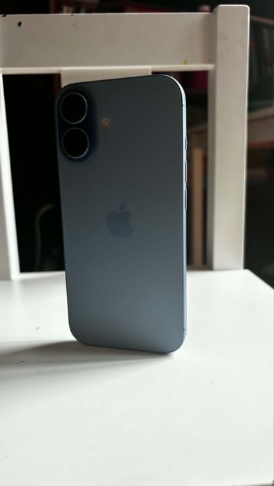 Iphone 17, jak nowy, stan idealny