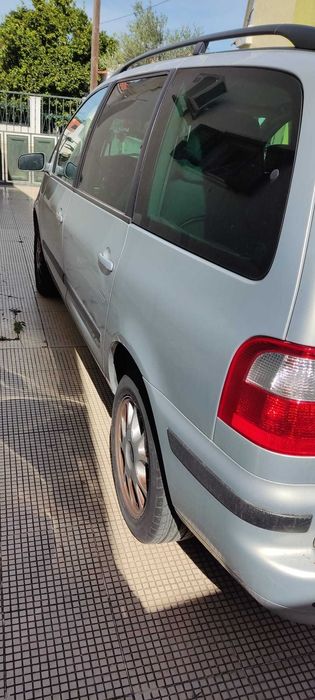 Ford Galaxy 115cv 2001 - Caixa Automática