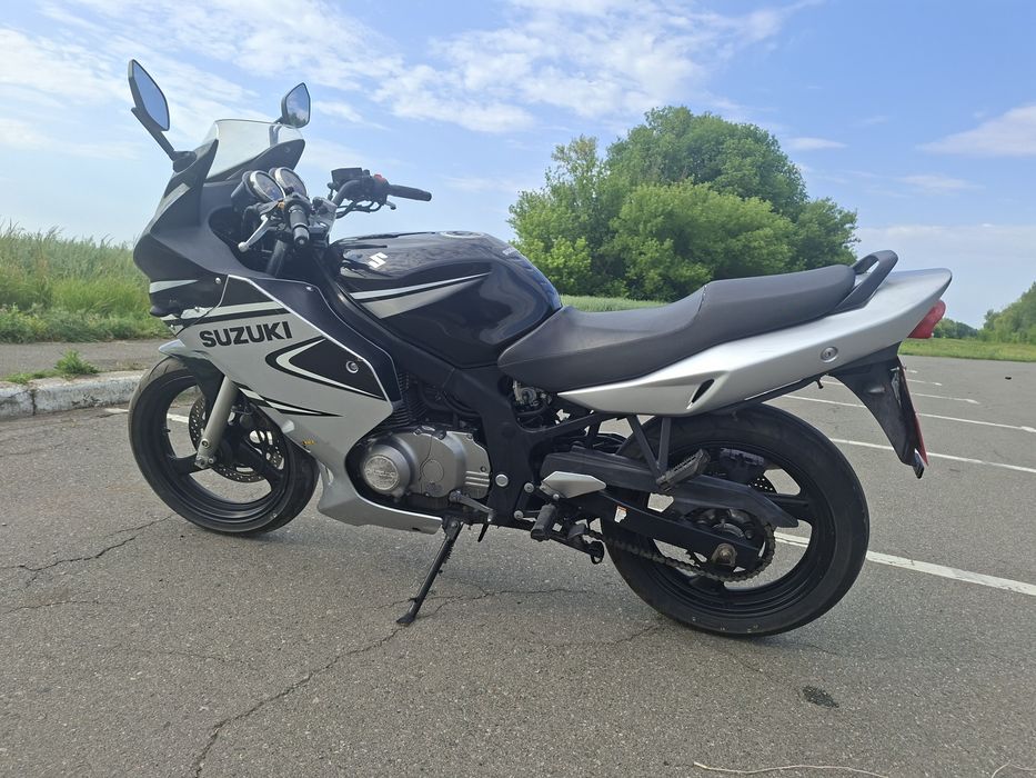 Мотоцикл Suzuki GS 500 F