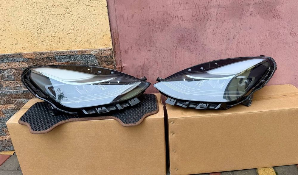 Фари Tesla 3 Tesla Y линза Оригiнал