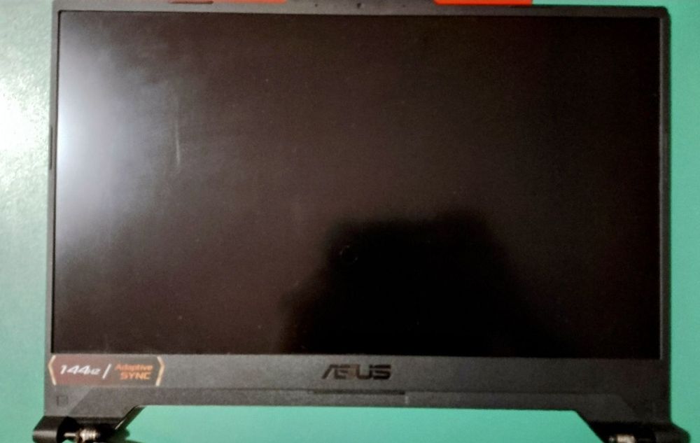 Дисплей tuf 15. Причина продажу : згорів проц(((