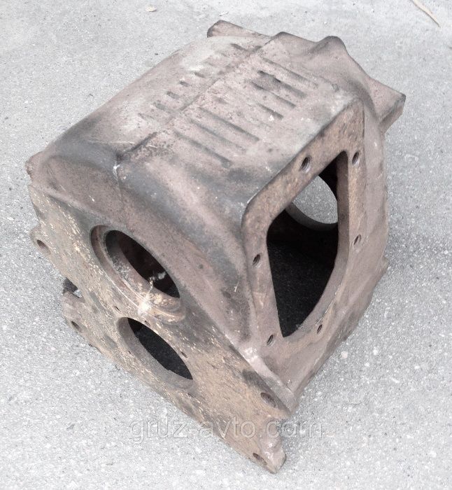 Корпус КПП, крышка ГАЗ 52,53 СССР