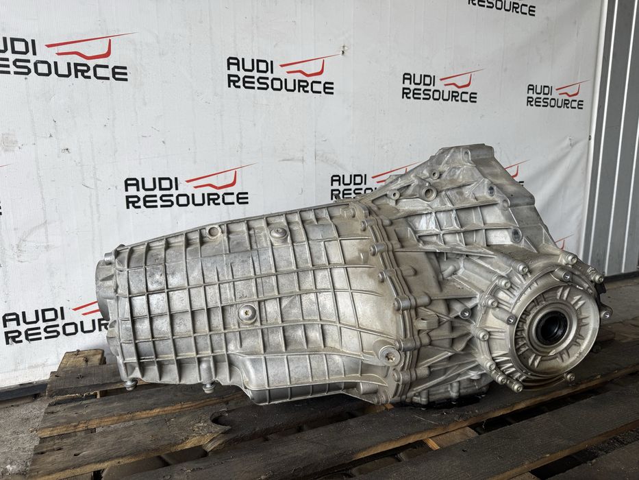 Коробка передач АКПП Audi A4 B9 / A5 передній привід SVL