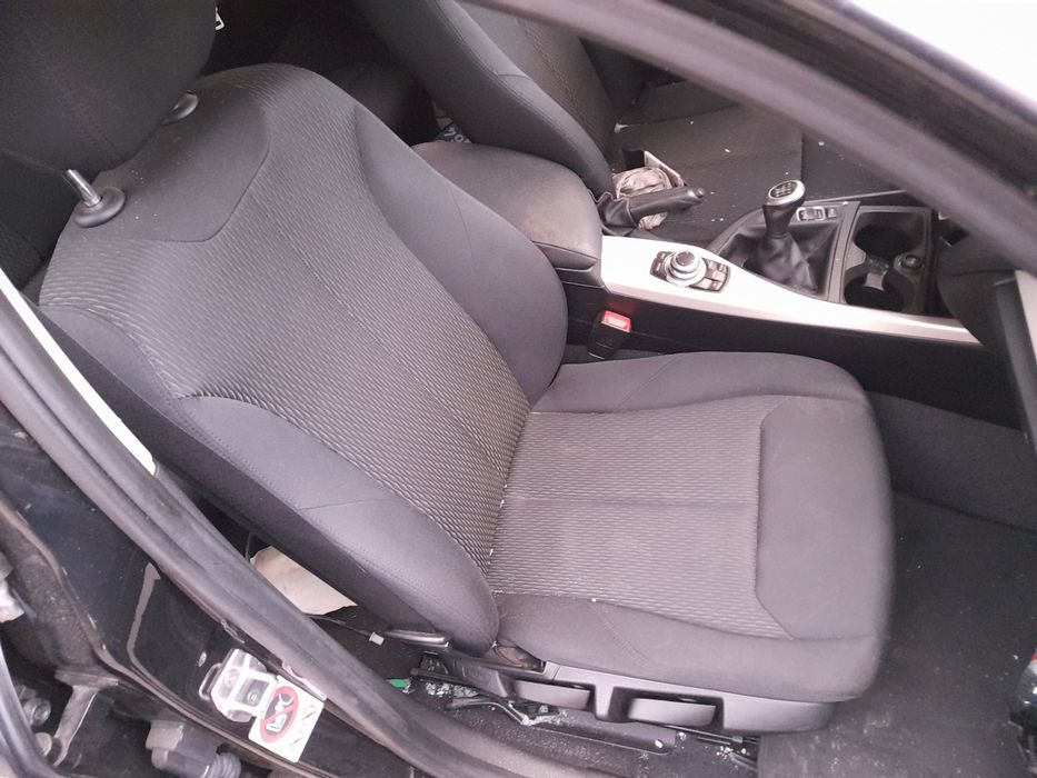 Banco frente direito BMW 1 (F20)