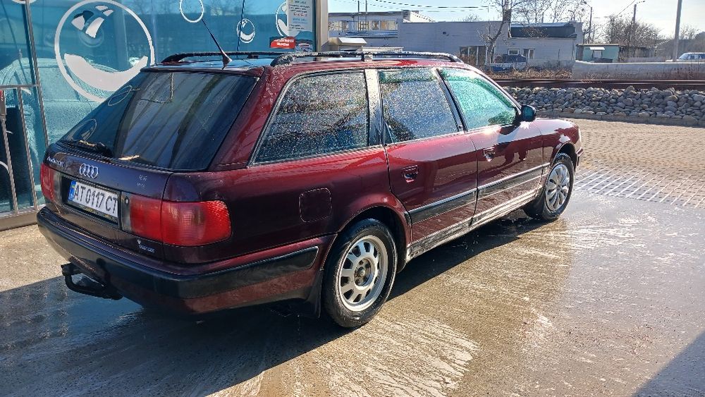 Продається Ауді 100