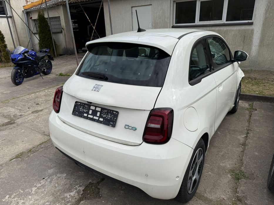 Fiat 500 500e | 118KM | 27 tyś. km | Elektryk | AUTO JEŹDZI |