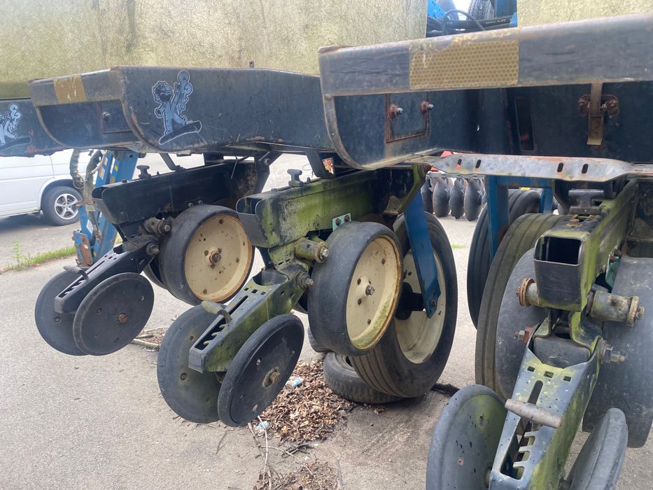 Сівалка Kinze 2700 механічна