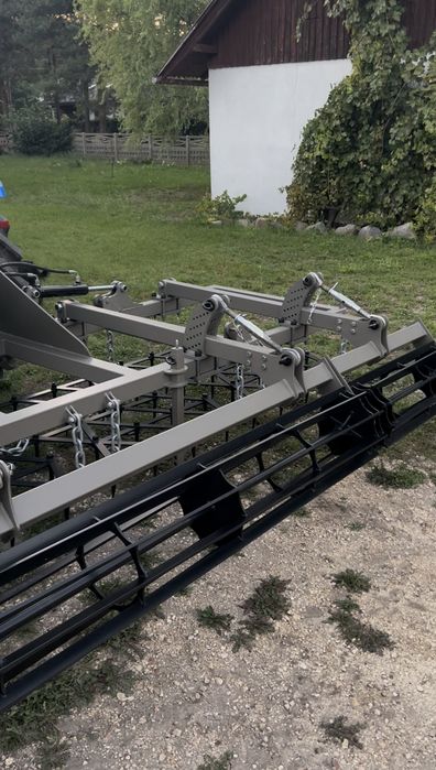 Brona zębowa polowa z wałem 4m hydrauliczna średnia