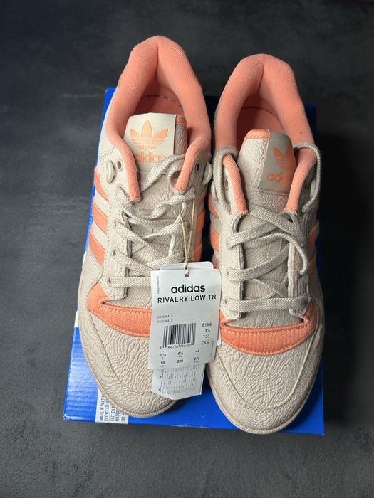 Adidas Rivalry Low TR