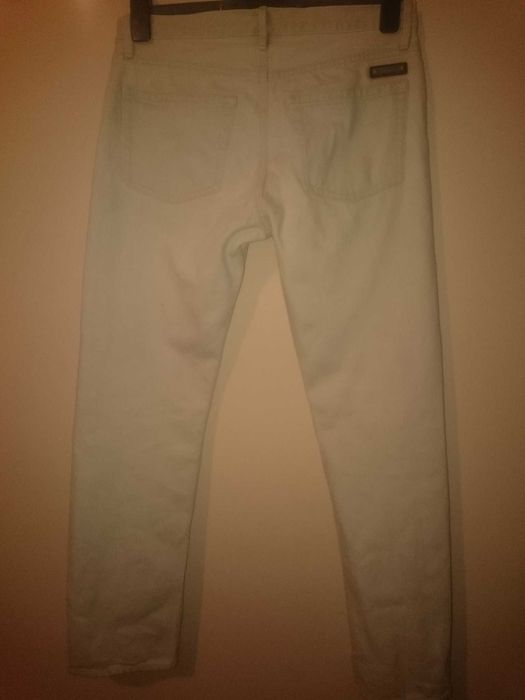Стильні джинси штани Burberry. Є непомітний нюанс. W30.