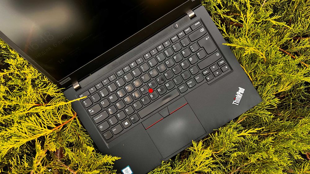 Lenovo ThinkPad T490 i5-8365U 8ГБ DDR4 SSD 256ГБ 14" IPS FHD сенсорний