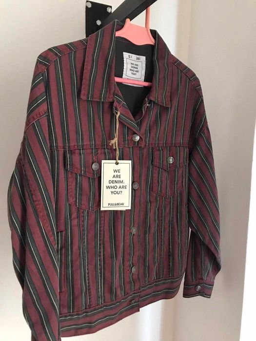 casaco de ganga homem pull&bear blusao vermelho