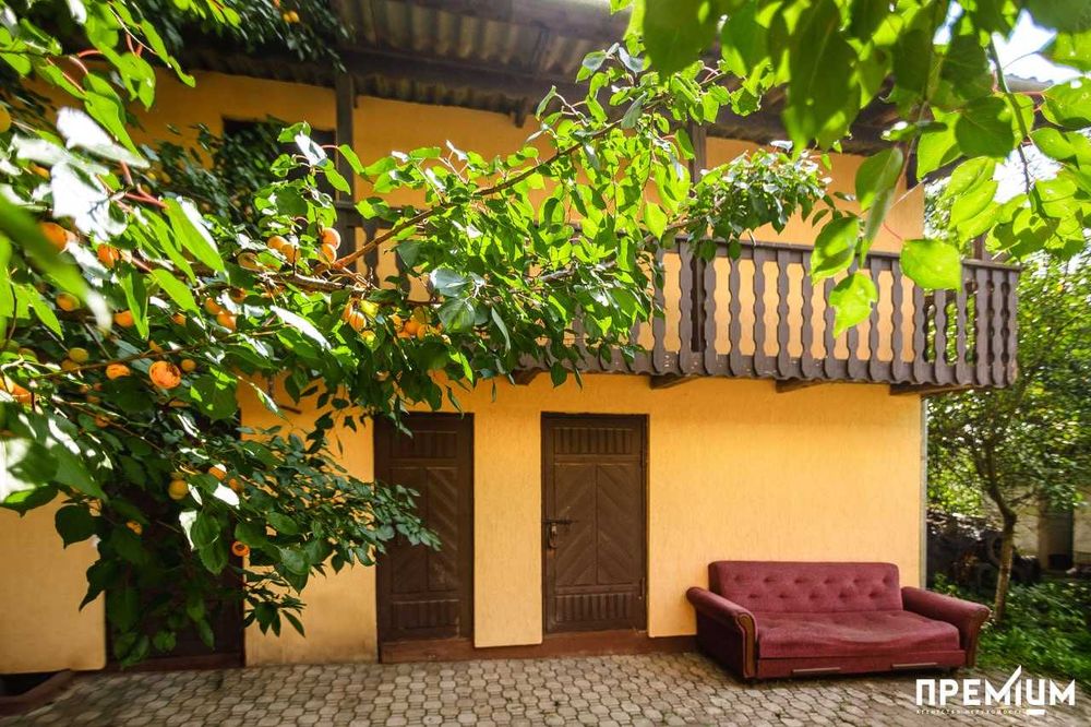 Продаж будинку в Гощі