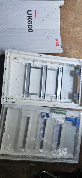 Rozdzielnica elektryczna modułowa