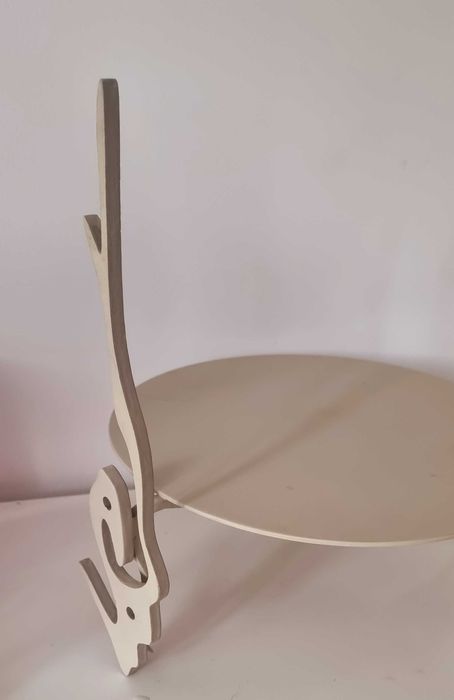 Prato personalizado de bolo de casamento com vários níveis