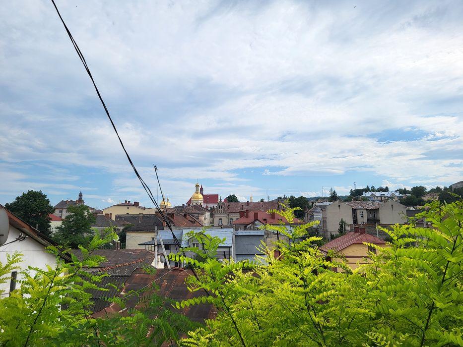 Знижена ціна Продається будинок в центрі Бережан можливий обмін