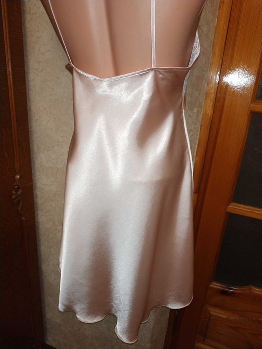 Эротический женский пеньюар нежно розового,персикового цвета 38 р