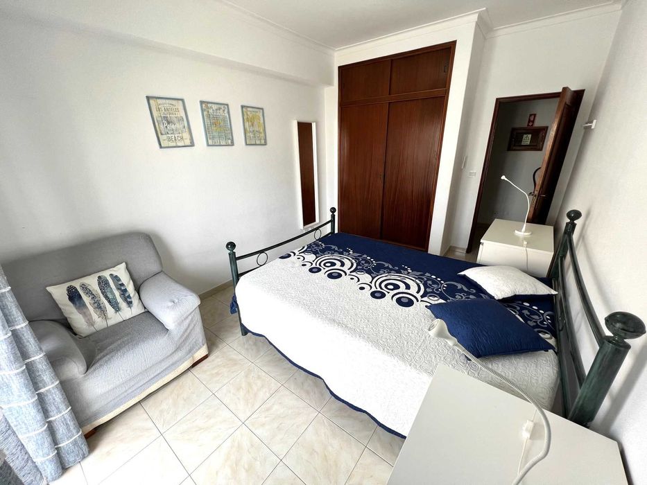 Apartamento com 2 WC e Garagem
