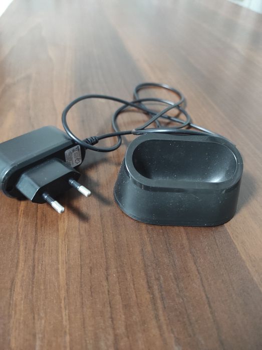 Продам кнопочный телефон