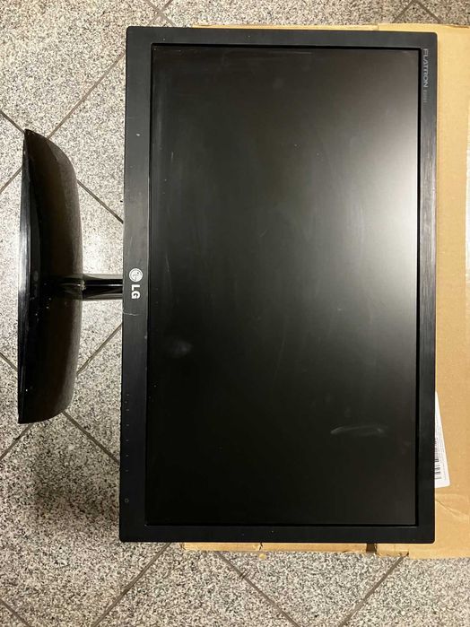 Monitor LG Flatron e2251 - 22 cale