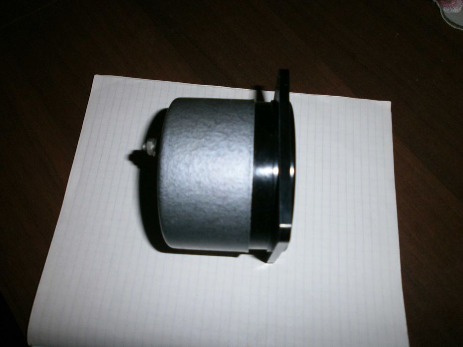 Вольтметр для вимірювання напруги