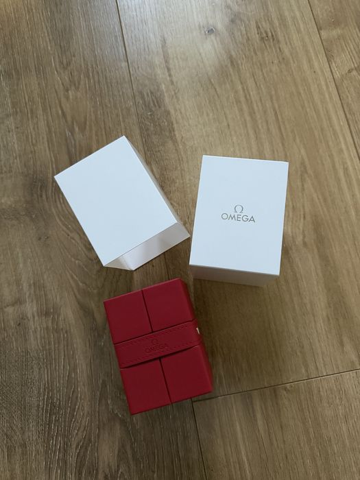 Omega travel Box etui podróżne