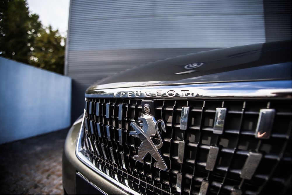 Peugeot 3008 Allure - NACIONAL 34.000kms