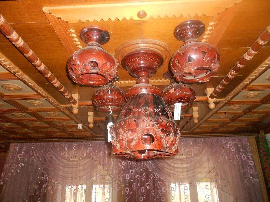 Світильники Люстра Бра